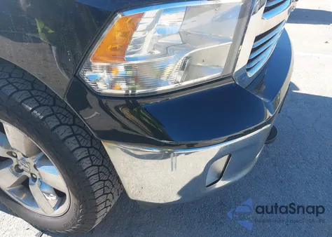 2013 Ram 1500 Big Horn z USA, uszkodzony, nr VIN 1C6RR7LT0DS582632